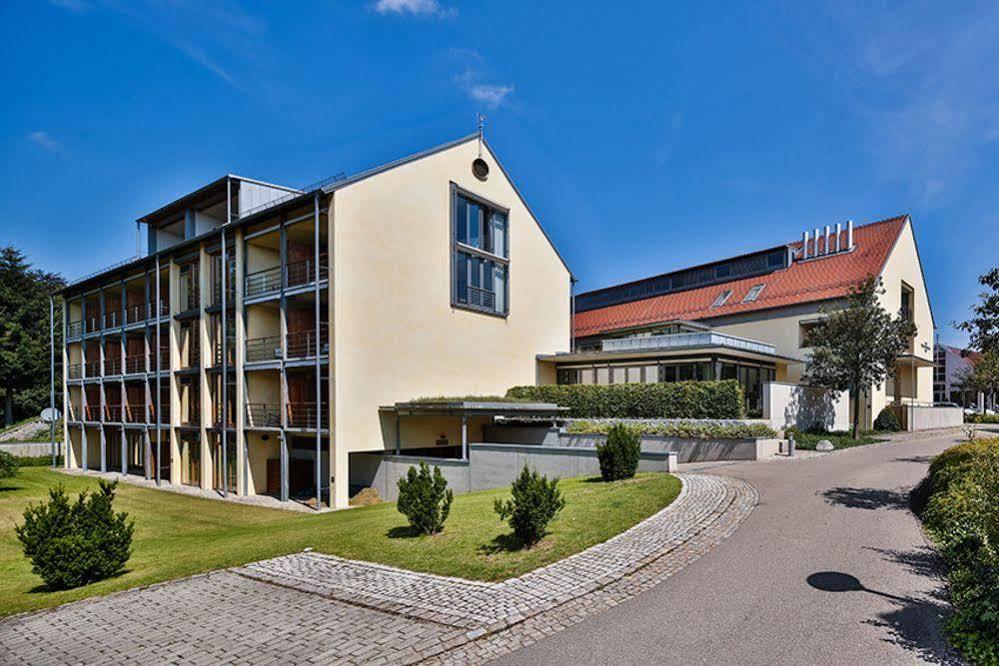 Hotel Oberschwaebischer Hof Schwendi Extérieur photo